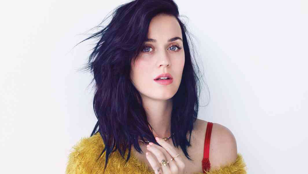 Katy Perry Rules Social Media in 2025 | Ongoing Now 24