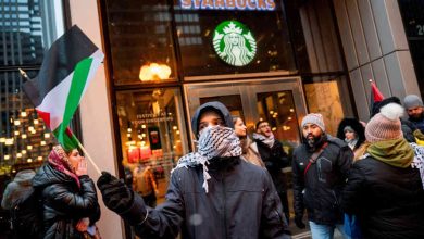 Starbucks Slashes Jobs, Menu in Bold Money Move