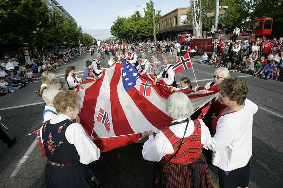 Top 5 Must-Do Activities for Norway’s Constitution Day