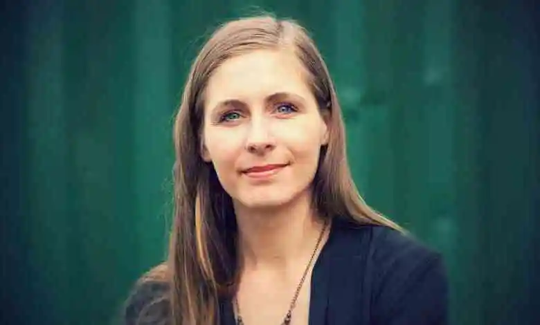 Eleanor Catton A Literary Icon Forging a Global Legacy | OngoingNow24 | Luminaries