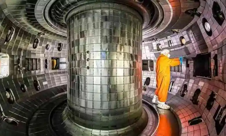 Fusion Soars 100 Million Degrees Celsius For 48 Seconds | OngoingNow24 Science Snap